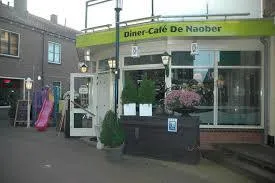 De Naober