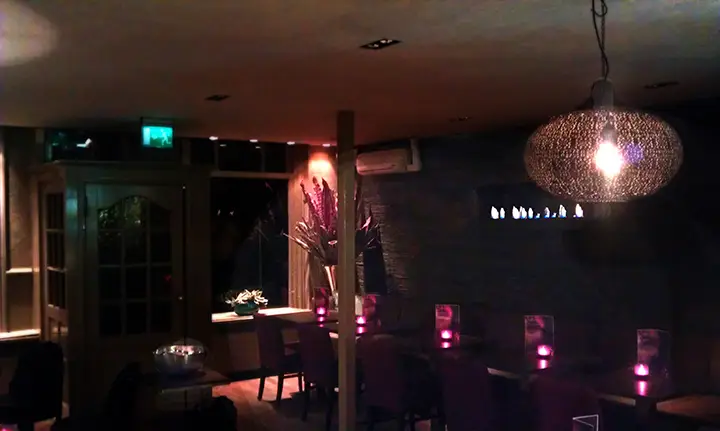 Lounge Bar Restaurant VIJF Edam