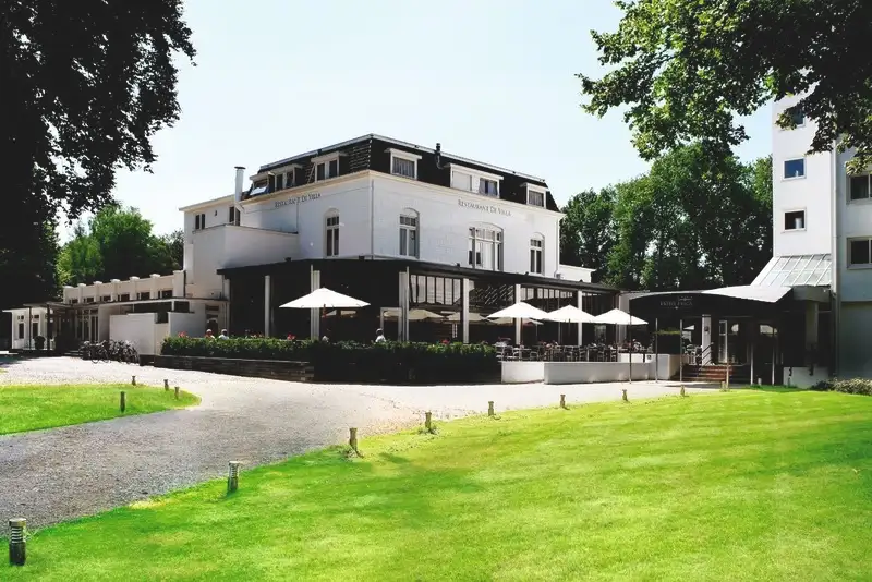 Restaurant De Villa (by Fletcher)