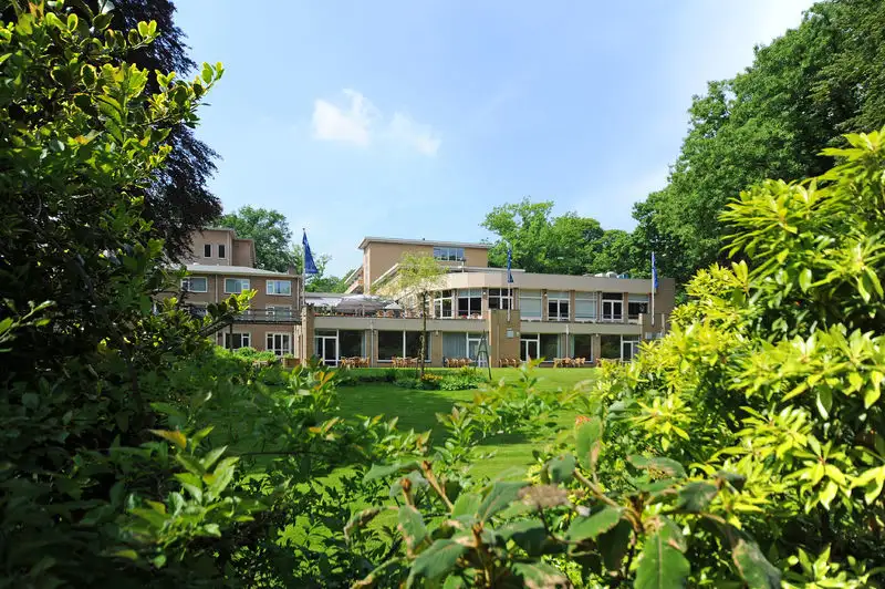 Restaurant Panorama (by Fletcher)
